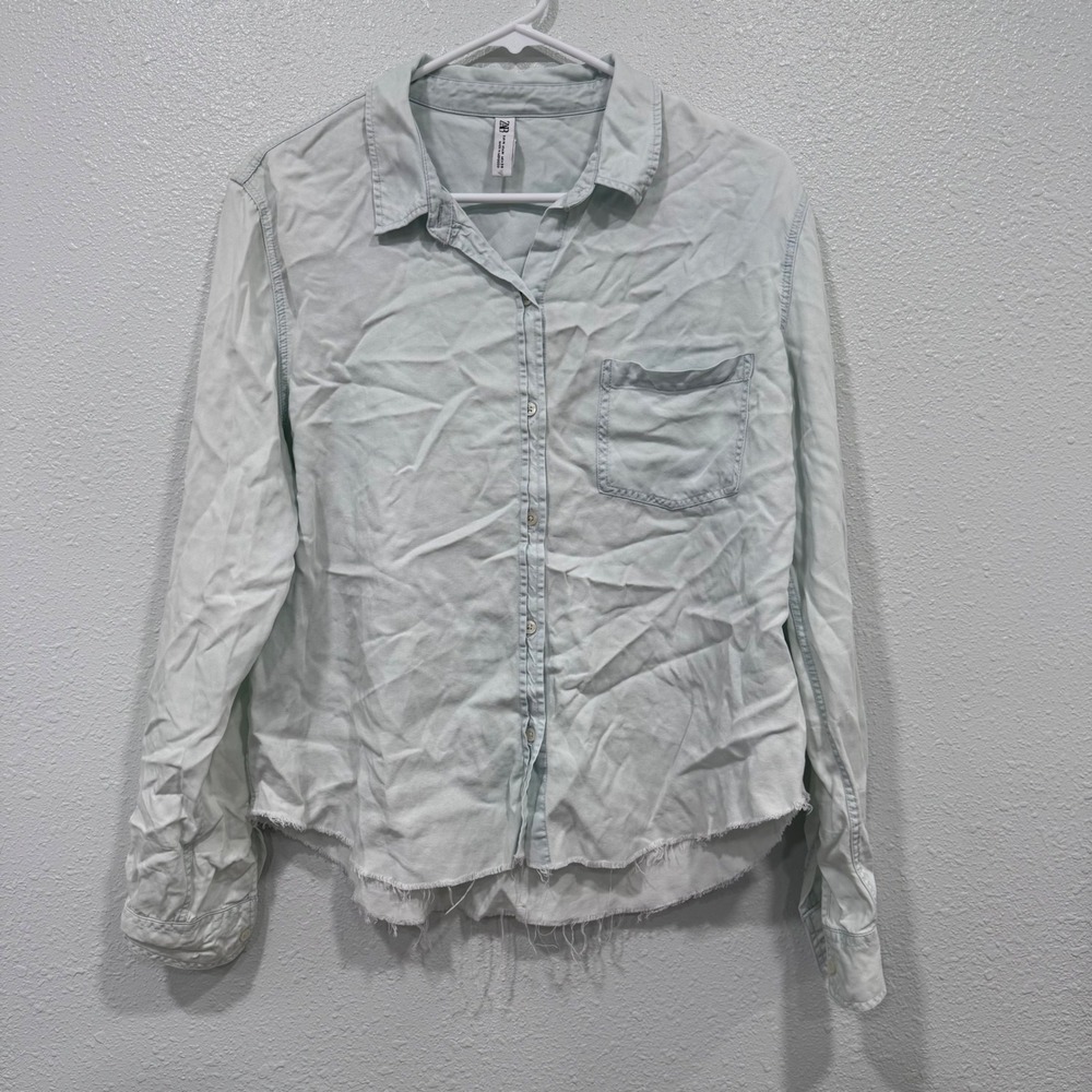 Zara Light Wash Denim Shirt Womens Medium Frayed Raw Hem Long Sleeve Button Down